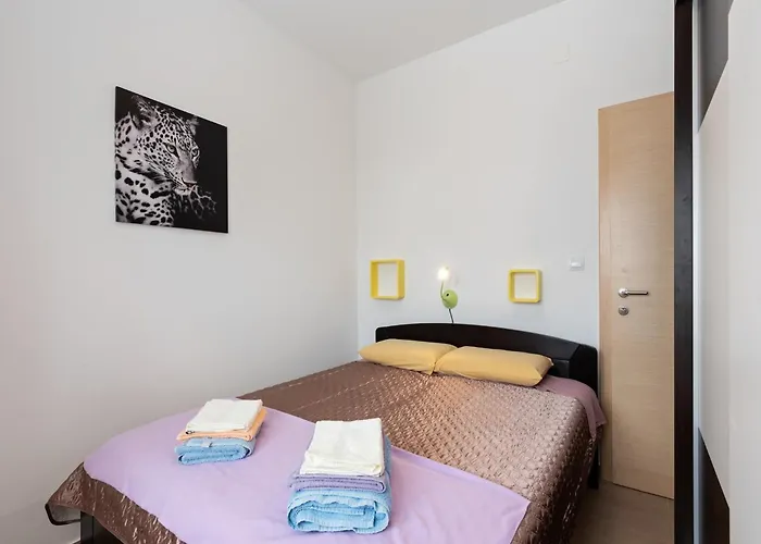 In Near White Mountains Lägenhet