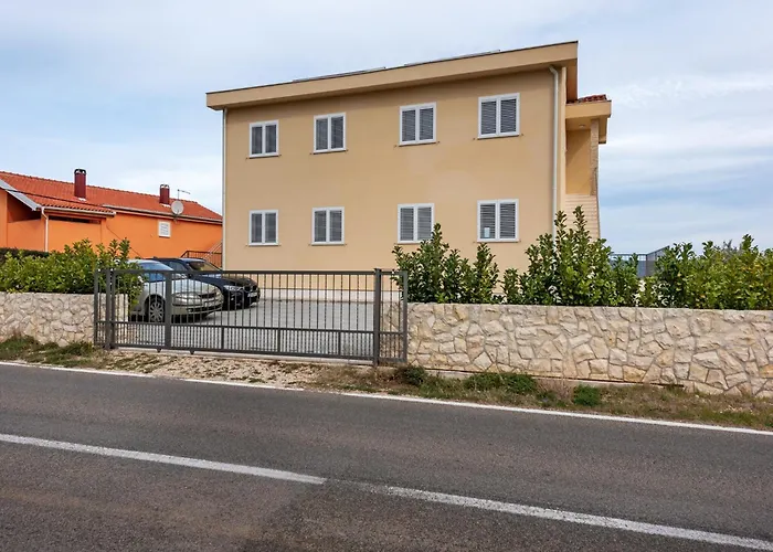 In Near White Mountains